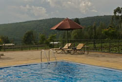 Swimming pool at Tloma Lodge